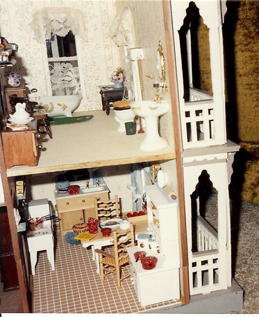 Grandville Nana's Dollhouses and Miniatures