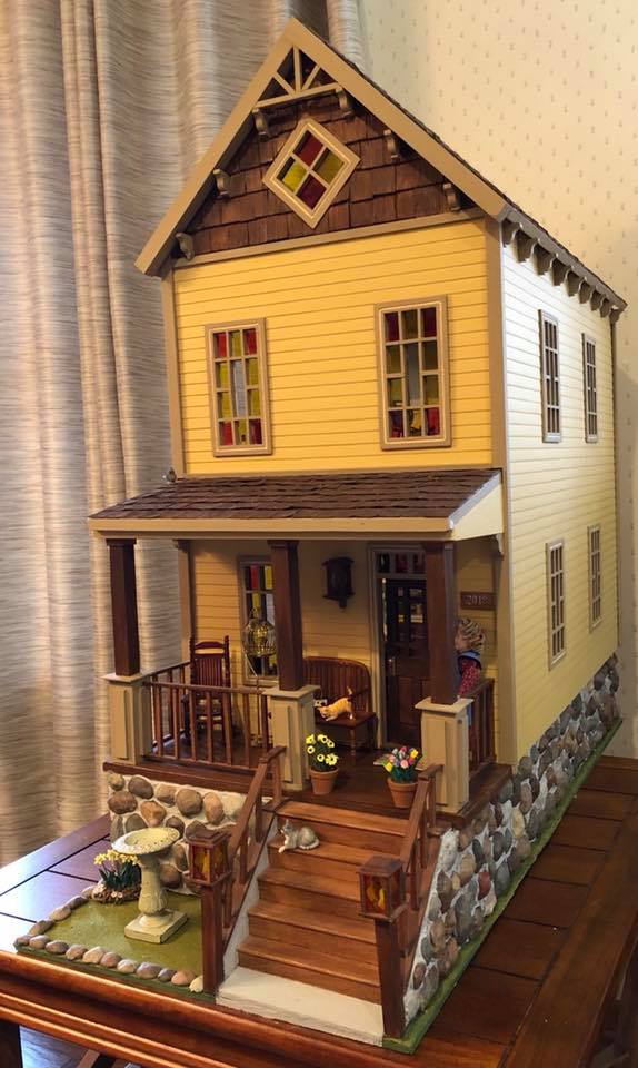 Craftsman House Nana's Dollhouses and Miniatures
