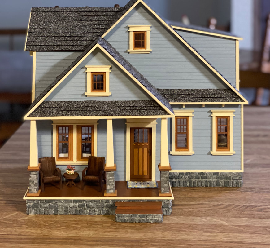 Clarkson Craftsman Mansion 1:24 scale Dollhouse kit 