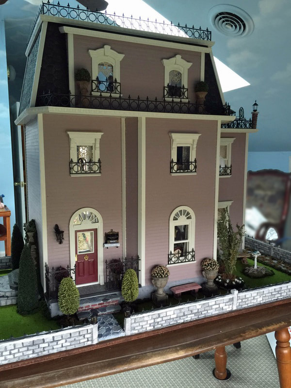 New Orleans House Nana's Dollhouses and Miniatures