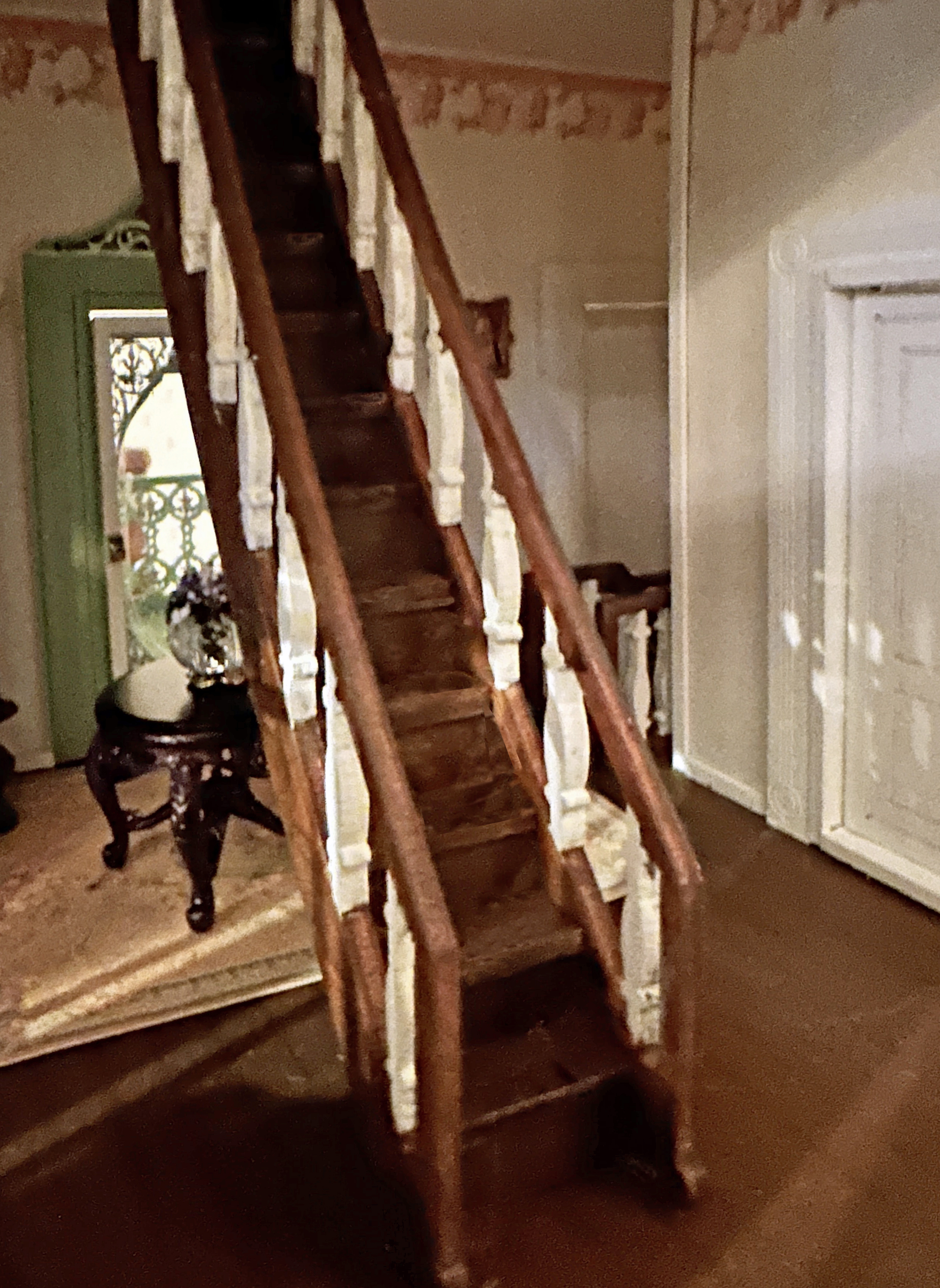 Peach Manor Second Floor Staircase